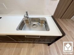 清潔感あふれるシンクで、毎日を気持ちよくスタート。