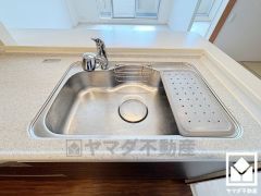 清潔感あふれるシンクで、毎日を気持ちよくスタート。