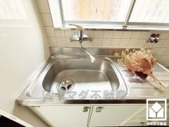 清潔感あふれるシンクで、毎日を気持ちよくスタート。