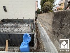 インナーガレージを1台分完備。重い荷物や雨の日の移動もスムーズで、快適なカーライフを実現。