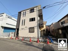 JR尼崎駅からは空港直行リムジンバスが発着しており、大阪・神戸へのアクセスも良好です。