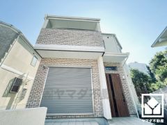 落ち着いた色合いと品のあるデザイン。帰るたびに安心感を感じられる佇まい。