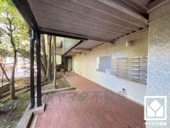 集合ポストが備わっています。鍵付きなので安心です。