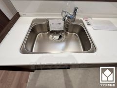 清潔感あふれるシンクで、毎日を気持ちよくスタート。