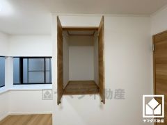 奥行きがあるので、収納力も申し分ありません。