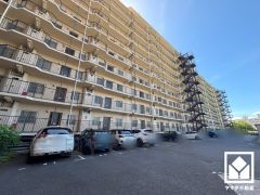 洗練されたデザインと堅牢な造り。美しさと安心を兼ね備えた、心地よい住まい。