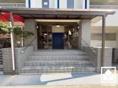 安心と快適を兼ね備えたエントランス。オートロック完備で、暮らしの利便性を高めます。