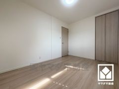 全居室6帖以上のゆとりある居住空間?で、広々お使いいただけます。