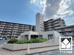 7階建て最上階の南向き角住戸で、風通し・眺望良好です。