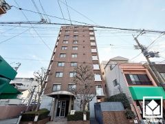 家族のごはん作りがはかどる。同時調理ができる3口コンロ付き。