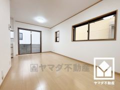 自然光を取り込む、開放感あふれる暮らし。隅々まで光が降り注ぎ、明るく心地の良い空間。