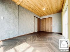 陽当たり、通風良好なので過ごしやすいお部屋となっております。
