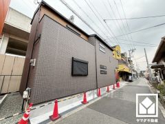 落ち着いた色合いと品のあるデザイン。帰るたびに安心感を感じられる佇まい。