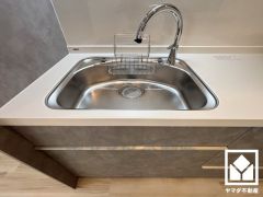 広々としたシンクでお料理が捗ります。