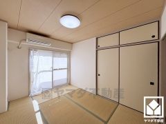 全居室6帖のゆとりある居住空間?で、広々お使いいただけます。全居室に収納もございますので、お部屋の広さを最大限に活用できます。