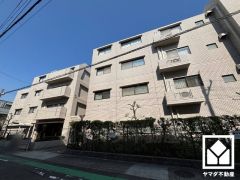 家族との時間も、自分だけの時間も心地よく過ごせる。シンプルで飽きのこない設計が、暮らしに余白をもたらします。この住宅は、日々の暮らしをそっと支えてくれます。