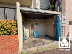 清潔なゴミ出し場で気持ち良くお使い頂けます。