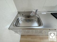 清潔感あふれるシンクで、毎日を気持ちよくスタート。