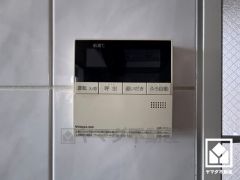 ボタン1つで自動でお湯張りができるオートバス機能付き。