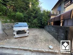 周囲にはすでに建物が建っていますので、実際の採光状況や窓の位置なども事前にご確認いただけます。