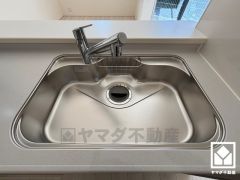 清潔感あふれるシンクで、毎日を気持ちよくスタート。