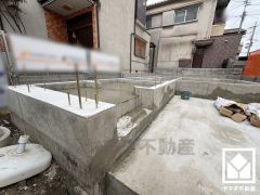 キッチンは対面式なのでお料理中でもお子様の様子が分かって安心です。