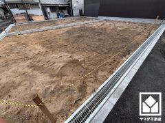 広々17帖のLDKが魅力。家族全員がリラックスできる、ゆったりとした快適リビングで温かい団らんの時間を。