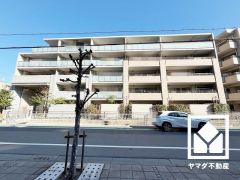 「香櫨園小学校」まで徒歩10分。低学年のお子様も安心して通学していただけます。