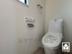 トイレが1階と2階にあるので、朝の忙しい時間にも混雑せず快適です。