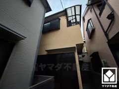 温水洗浄便座付きで、季節を問わずいつでも温かい便座をお使いいただけます。