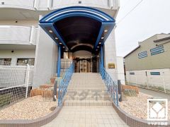 綺麗に整備されており、帰宅時や来客時にも気持ちの良い空間です。