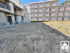 毎日の家事の負担を軽減でき、水道代の節約にもなる食器洗乾燥機付き。