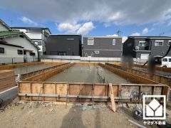 リーブルガーデン尼崎市常松3期全4棟の2号棟です。区画それぞれ間取りが違うので、ライフスタイルに合わせてご検討ください。