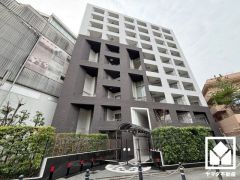 阪急電鉄伊丹線・神戸線「塚口」駅まで徒歩約4分、JR福知山線「塚口」駅まで徒歩約17分の立地。