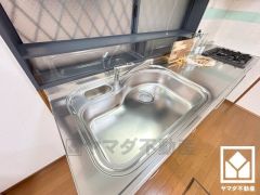 清潔感あふれるシンクで、毎日を気持ちよくスタート。