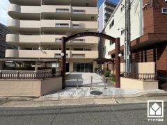 9階建て3階部分。