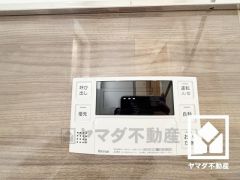 ボタン1つで自動でお湯張りができるオートバス機能付き。