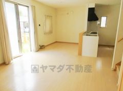 自然光を取り込む、開放感あふれる暮らし。隅々まで光が降り注ぎ、明るく心地の良い空間。