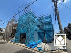 ユニットバスには雨の日の洗濯や花粉・ウイルス対策にもお使いいただける浴室乾燥機がございます。