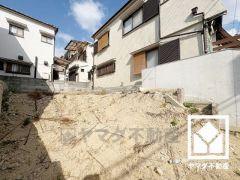 阪神電鉄本線「甲子園」駅まで徒歩約19分、阪急電鉄今津線「今津」駅まで徒歩約30分の立地。2沿線利用可能で、毎日の通勤・通学だけでなく、休日のお出かけまで利便性に優れています。