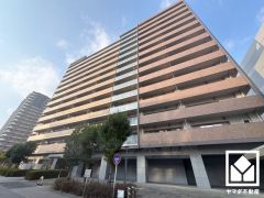 トイレは温水洗浄便座付きで、季節を問わずいつでも温かい便座をお使いいただけます。