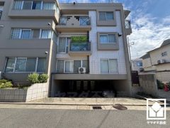 「園和北小学校」まで徒歩6分。低学年のお子様も安心して通学していただけます。