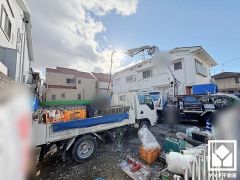 室内洗濯機置場がございますので、天候に左右されず洗濯していただけます。