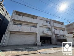 南向きバルコニーで陽当たり、風通し良好。たっぷりの洗濯物も気持ちよく乾きます。（A・Bプラン共通）