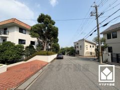 大切なペットと一緒に暮らせる住まいです（規約制限有）。空き物件につきご内覧可能となっております。当日案内も可能ですのでぜひお問い合わせください。事前にご予約頂きましたら営業時間外のご案内等も可能です。