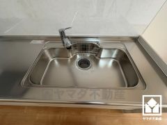 清潔感あふれるシンクで、毎日を気持ちよくスタート。