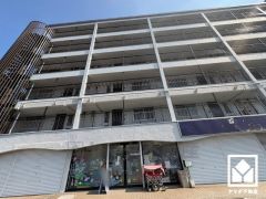 2025年7月31日リフォーム済の大変綺麗なお部屋で、即ご入居いただけます。