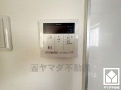 ボタン1つで自動でお湯張りができるオートバス機能付き。