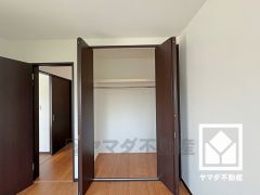 穏やかな暮らしを支える、豊かな収納。