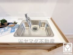 清潔感あふれるシンクで、毎日を気持ちよくスタート。